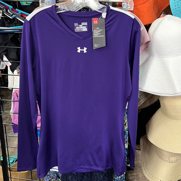 Under Armour purple Longsleeve M - Picture 1 of 4